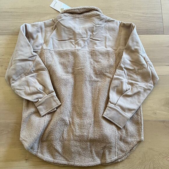 NWT Goumi Kids Harvest Sherpa Farm Jacket SZ L / XL Womens Tan Shacket Oversized - Picture 3 of 3